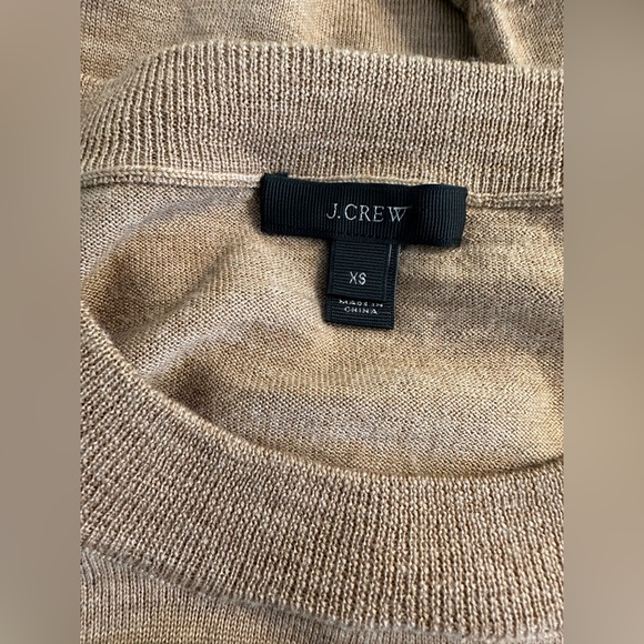 J.CREW Camel Tan 100% Merino Wool Tippi Crewneck Sweater Knit Wardrobe Staple - Picture 8 of 11